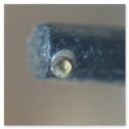 AT3600 Replika unter dem Mikroskop